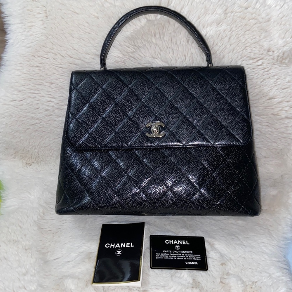 CHANEL Vintage Kelly Bag in Black Caviar